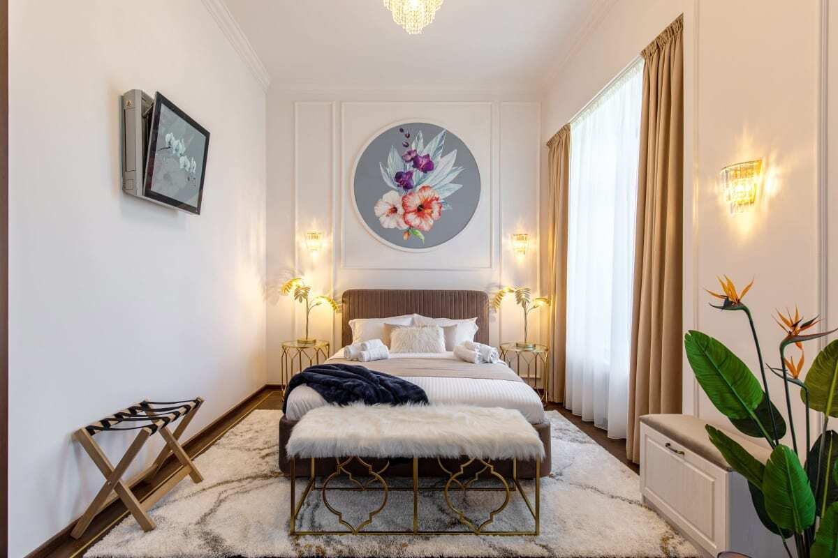 luxury lodging in bucharest