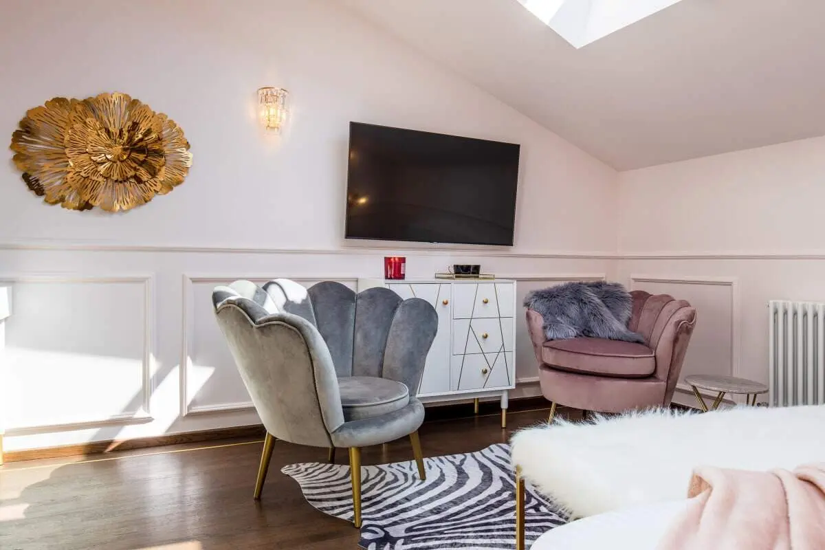 best area to stay bucharest