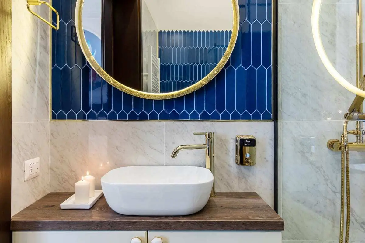 luxury lodging in bucharest