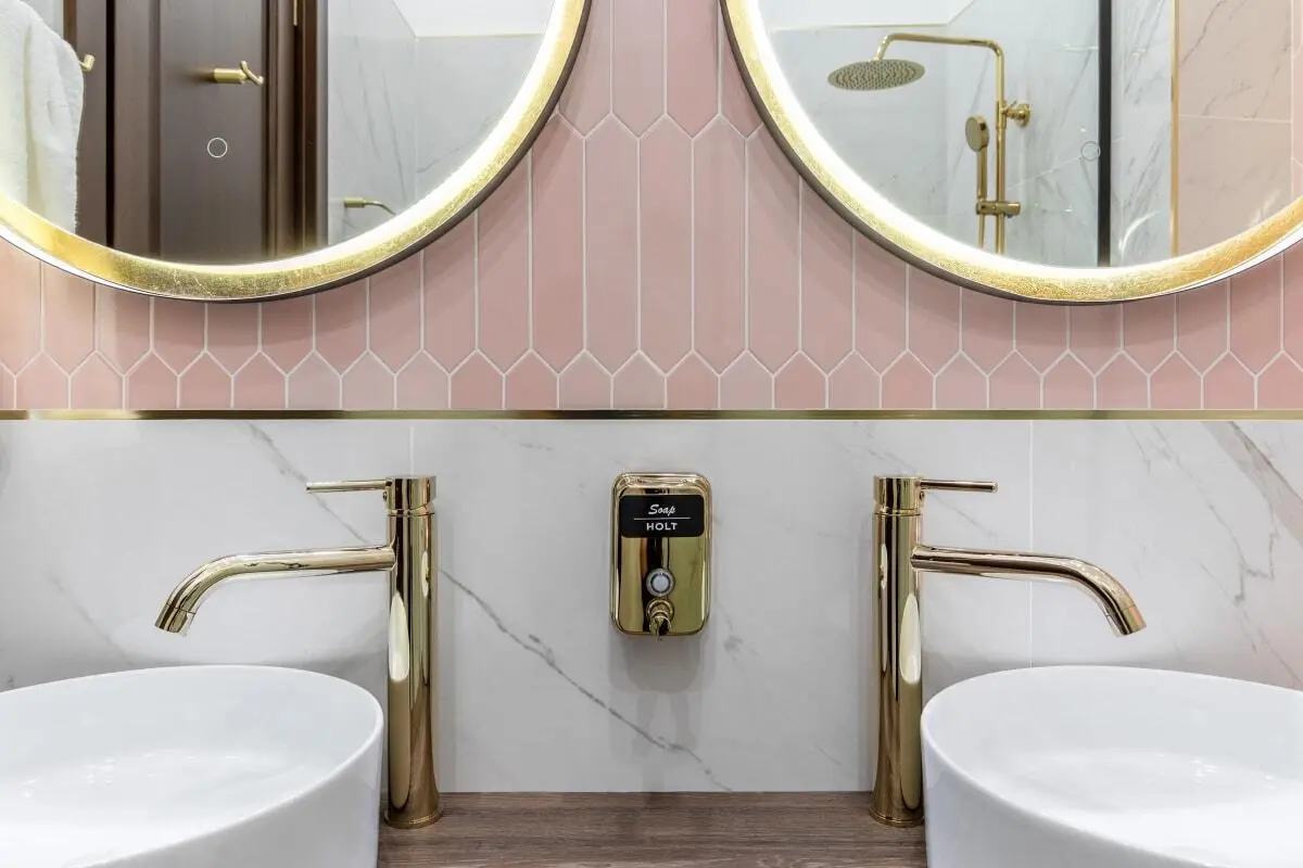 bucharest luxury lodging